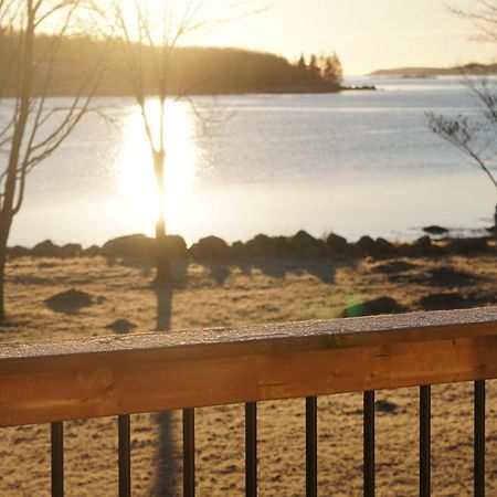 Blissful Oceanfront Cottage In Port Mouton Buitenkant foto