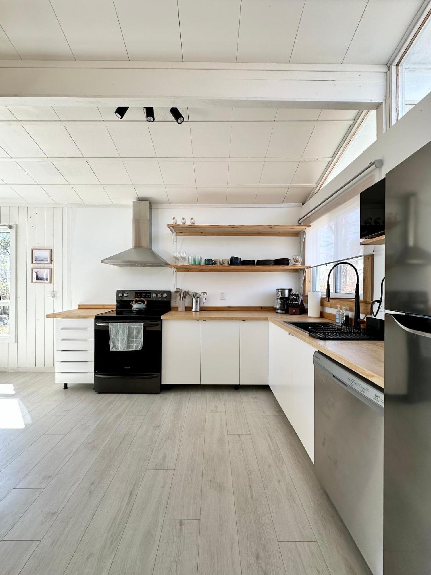 Blissful Oceanfront Cottage In Port Mouton Buitenkant foto