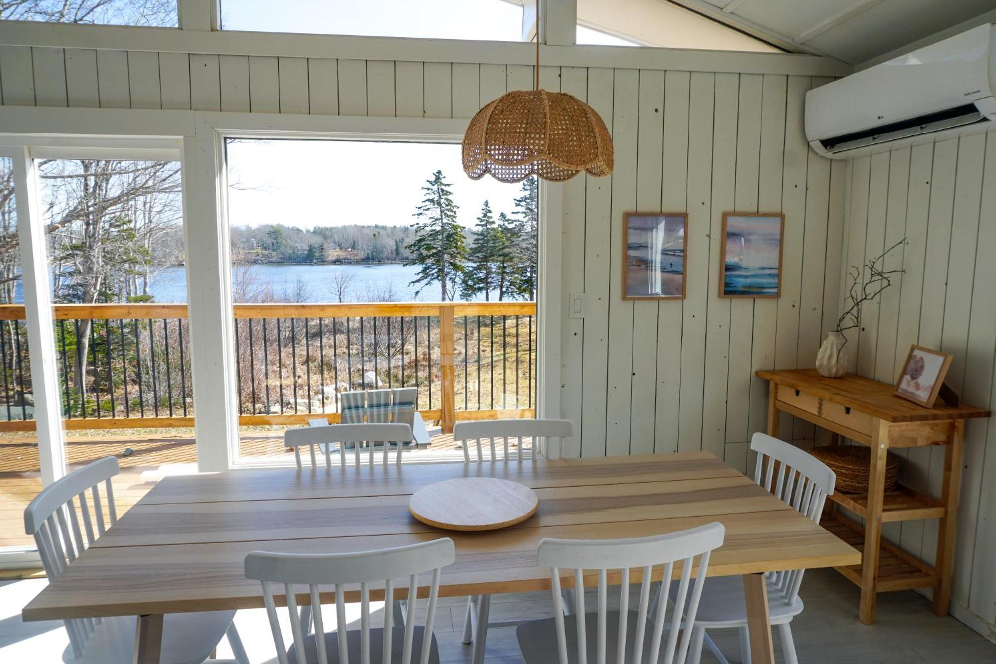 Blissful Oceanfront Cottage In Port Mouton Buitenkant foto