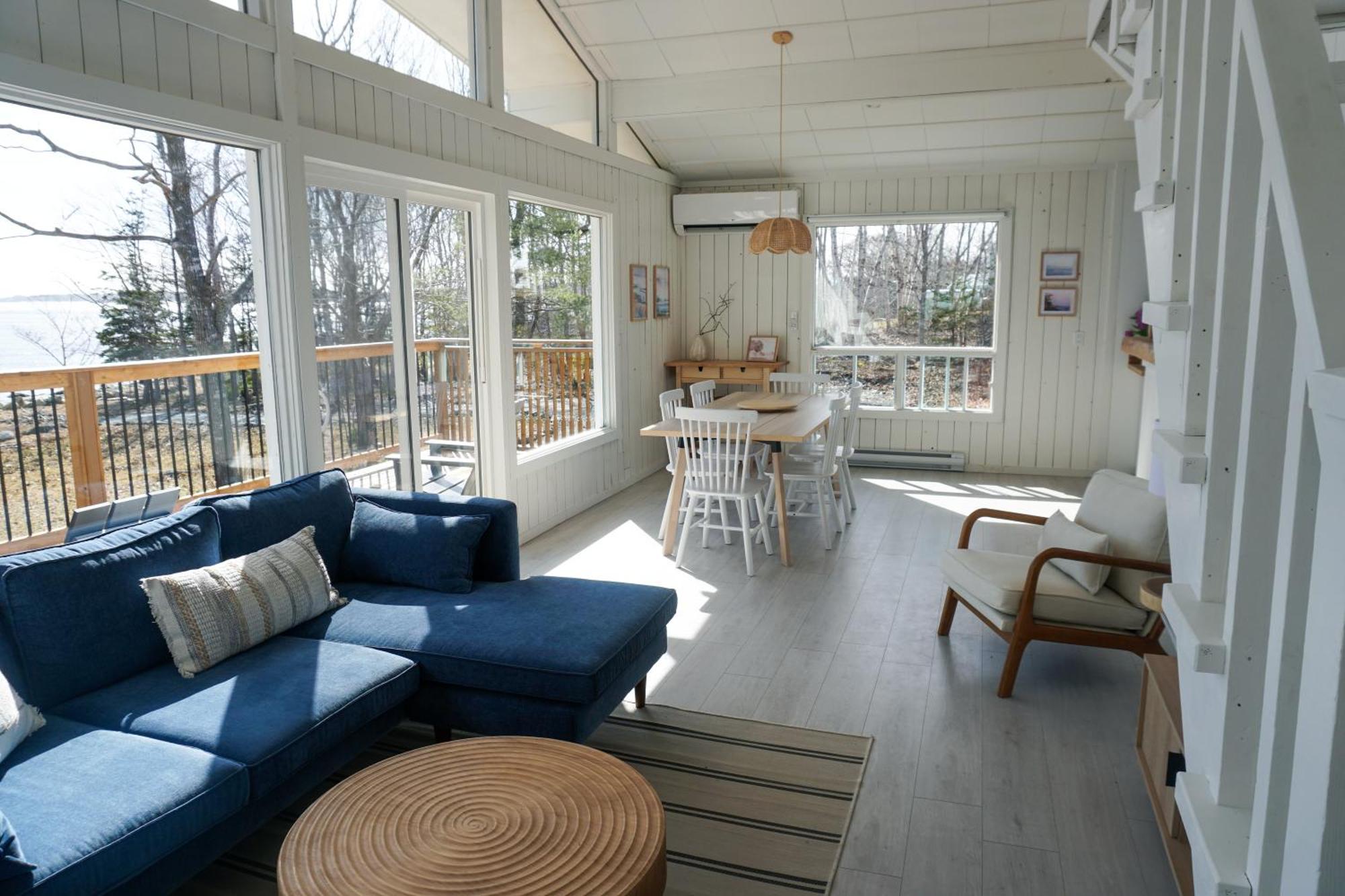 Blissful Oceanfront Cottage In Port Mouton Buitenkant foto